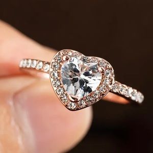 Rose gold heart ring